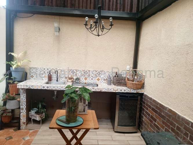 Se Alquila Casa en Altos de Panama GC27-2019