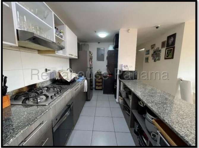 Alquiler de Apartamento en Aviñon Tower El Bosque HQ - Imagen 3
