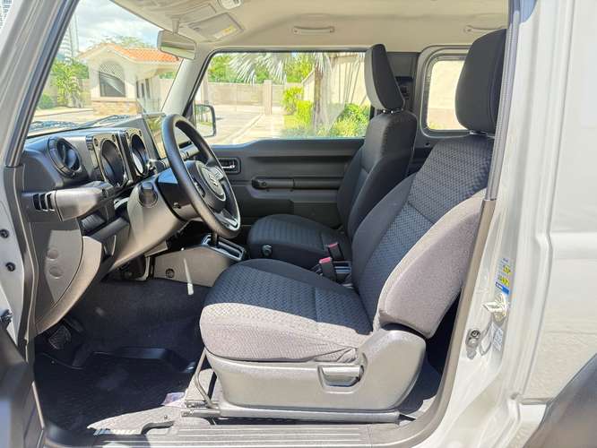 Suzuki Jimny 2023 a solo $15,500 Negociable - Imagen 6