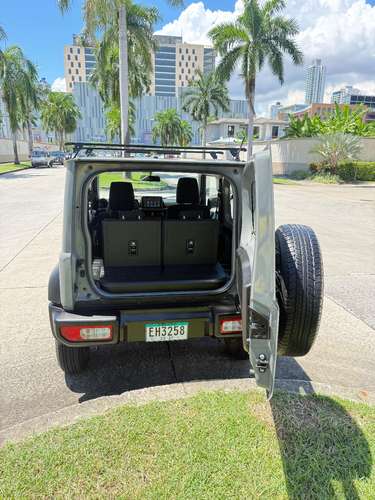 Suzuki Jimny 2023 a solo $15,500 Negociable - Imagen 4
