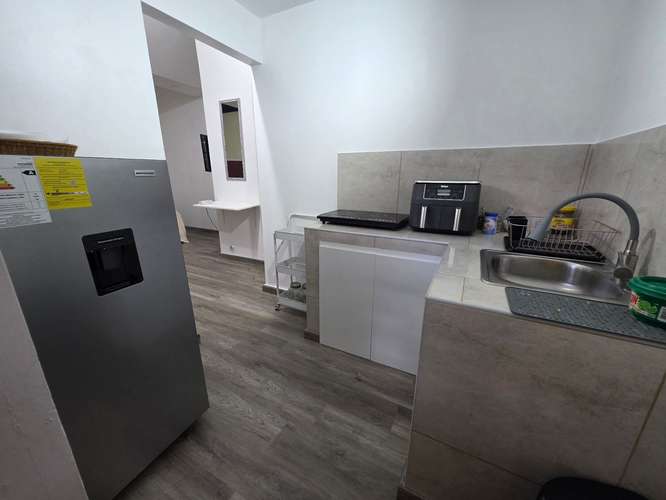 SUPER GANGA APT ESTUDIO 1R1B1P AMOBLADO FINAMENTE EN BARRIADA BRISAS DE GOLF 500 - Imagen 2