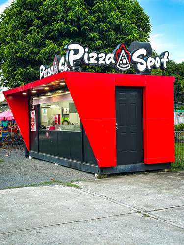 Food Truck / Contenedor Gastronómico Equipado – $40,000