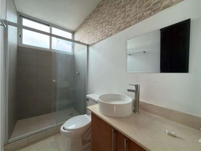 Apartamento 2 habitaciones en San Francisco, cerca Parque Omar