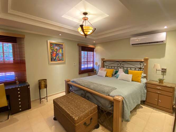 Hogar Familiar con Piscina y Jacuzzi. ¡Solo Trae tus Maletas! ID 26594 - Imagen 5