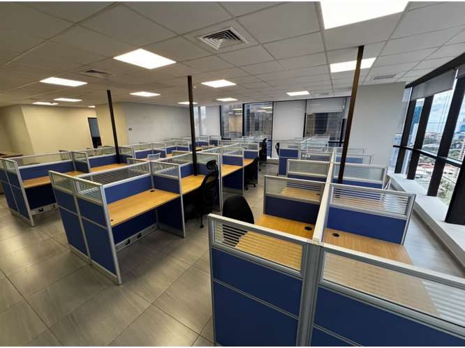 SE ALQUILA OFICINA PLAZA BANCO GENERAL EN CALLE 50 175M AMOBLADA