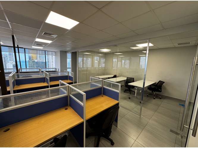 PLAZA BANCO GENERAL / CALLE 50 / 175M / DIVISIONES / AMOBLADA