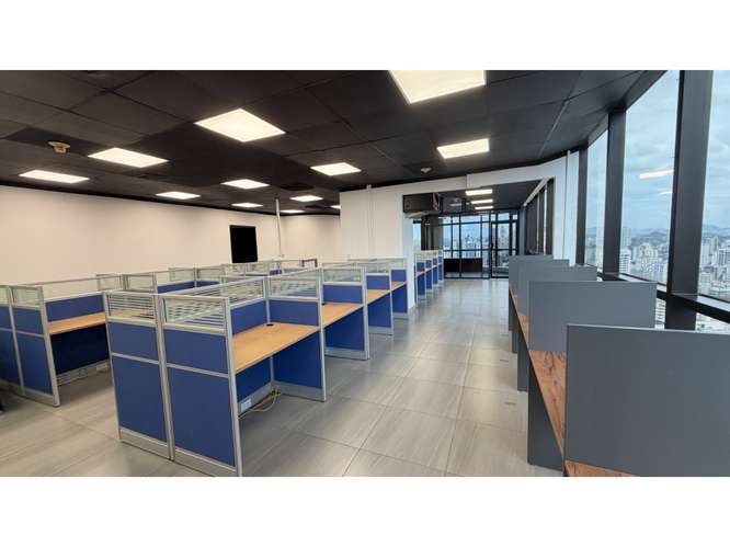 SE ALQUILA OFICINA PLAZA BANCO GENERAL CALLE 50 175M AMOBLADA