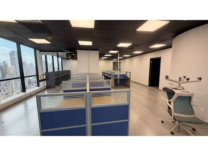 PLAZA BANCO GENERAL / CALLE 50 / 175M / DIVISIONES / AMOBLADA