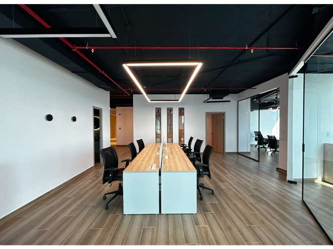 SE ALQUILA OFICINA FINANCIAL PARK EN COSTA DEL ESTE 154M AMOBLADA - Imagen 16