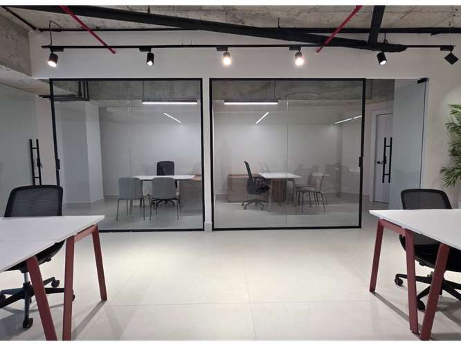 SE ALQUILA OFICINA FINANCIAL PARK EN COSTA DEL ESTE 188M AMOBLADA - Imagen 8