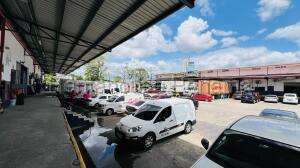 Local Comerial en Alquier en Juan Diaz 25jack8582