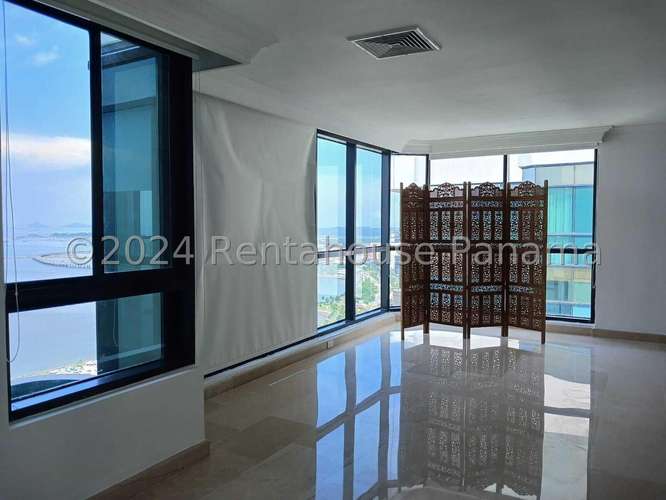 VIVA YA! EN AVENIDA BALBOA ALQUILER PH MIRAMAR SEMI-AMOBLADO ESM. SOLO CLIENTE DIRECTO.