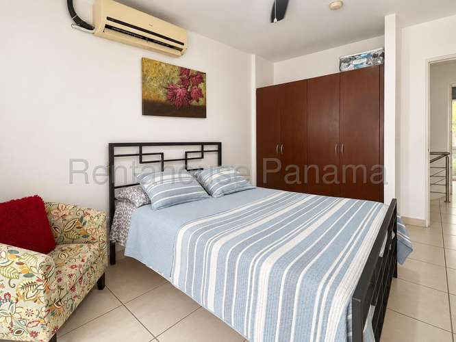 Venta de Casa en Paseo del Norte Augusta EC - Imagen 15