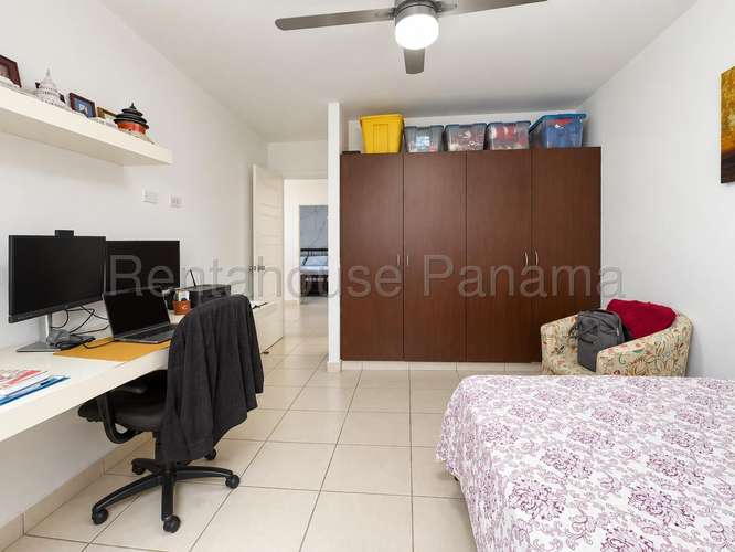 Venta de Casa en Paseo del Norte Augusta EC - Imagen 13
