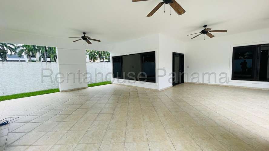 Venta de Casa en Costa del Este Paseo del Parque JV - Imagen 6