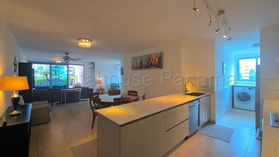 Alquiler de Apartamento en El Cangrejo Ph Park City KC