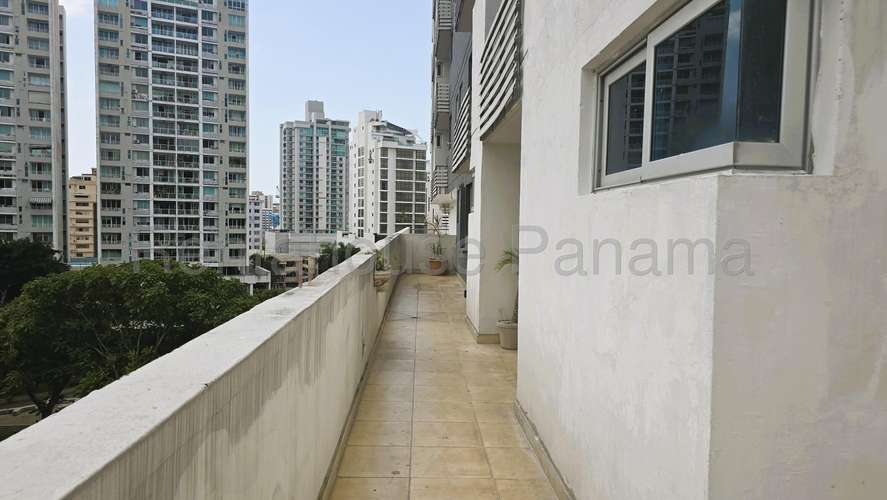 Alquiler de Apartamento en El Cangrejo Ph Park City KC