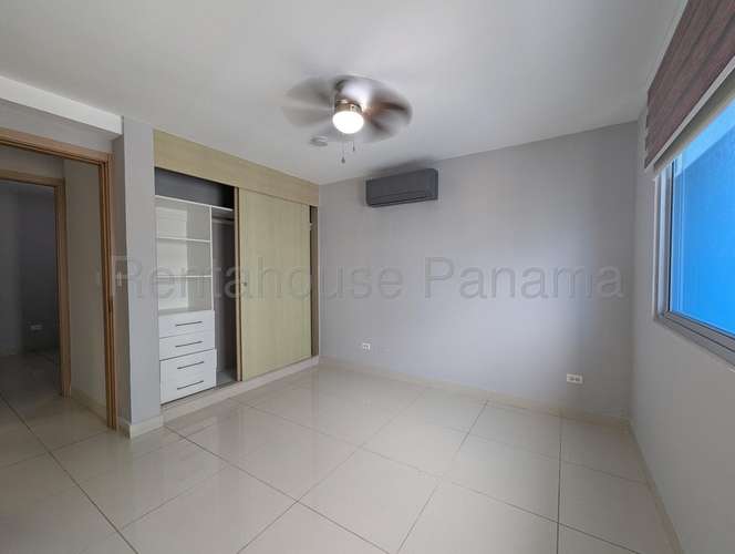 Alquiler de Apartamento en Carrasquilla Ph Torres de Castilla SN