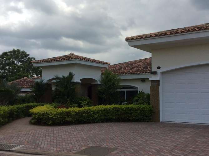 Alquiler de Casa en Cocoli tucan SN