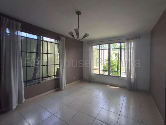 Vendo Casa de 296m2 en Condado del Rey Paseo Dorado 26-4734SRZ - Imagen 2