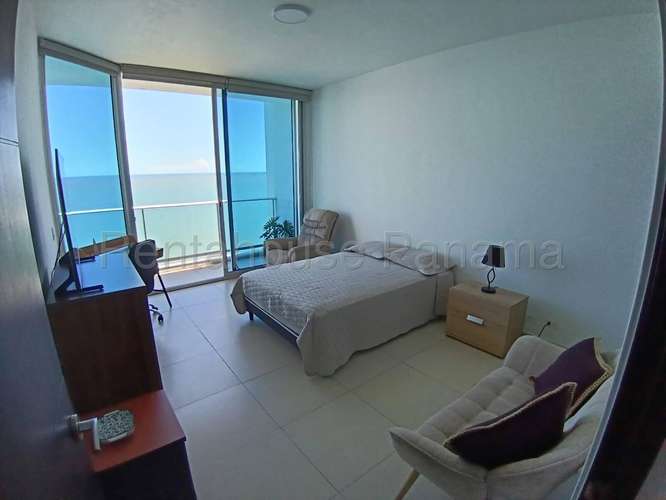 Vendo Apartamento de 100m2 en Avenida Balboa Destiny 27-753SRZ