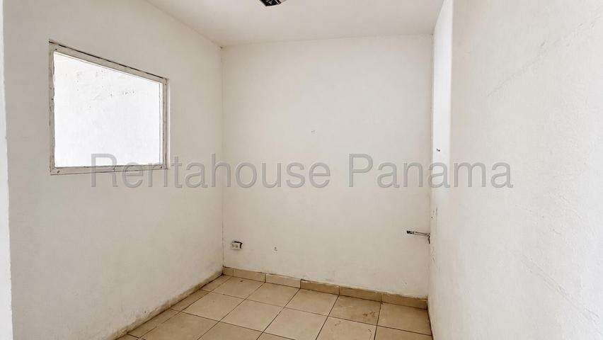 Alquiler de Local Comercial en Chanis, Avenida Principal 27LGG2976