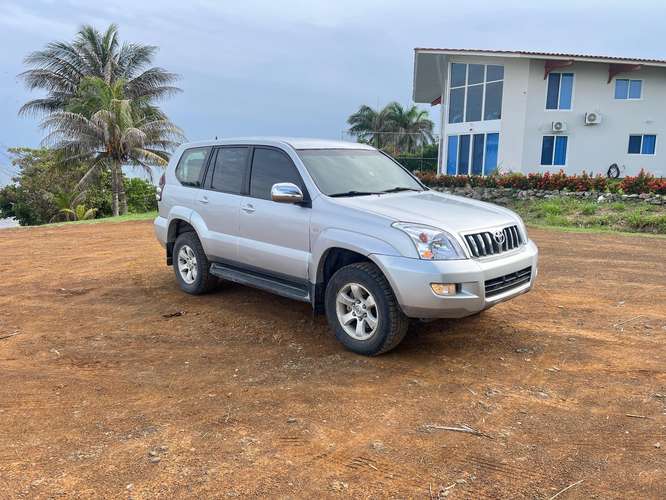  2009 Toyota Prado 4x4 Gasolina El Carro es en Pedasi - Imagen 6