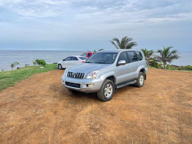  2009 Toyota Prado 4x4 Gasolina El Carro es en Pedasi - Imagen 7