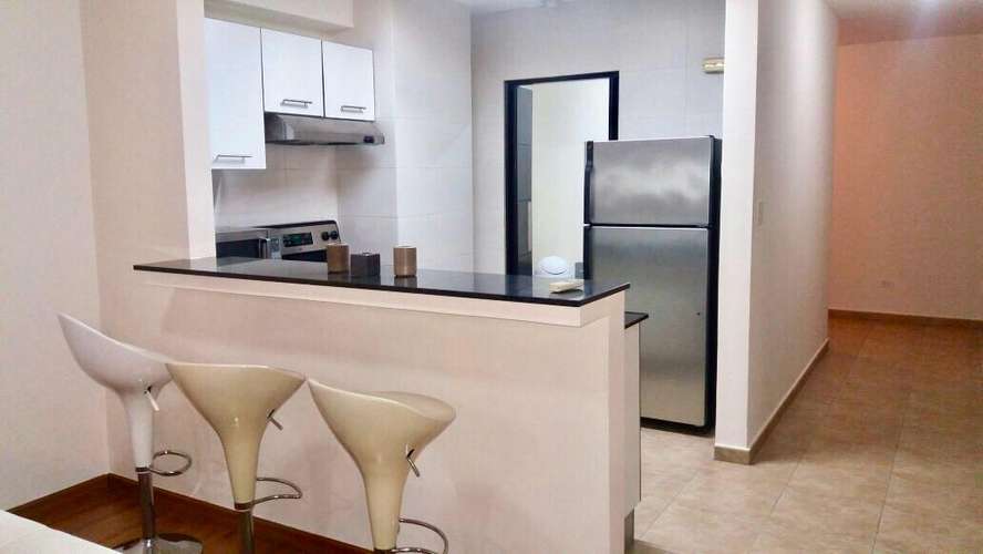 Alquiler de Apartamnto de Una Recamara en Cinta Costera con Vista al Mar - Imagen 7