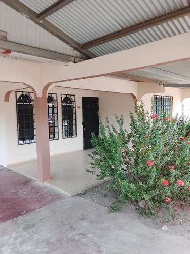 ALQUILER DE CASA EN AGUADULCE