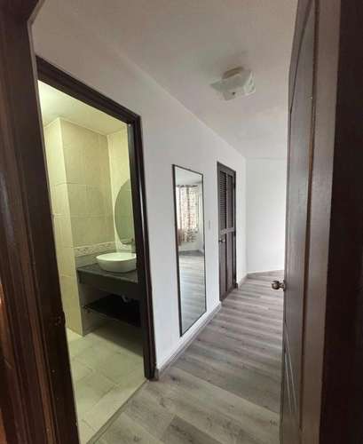 MT ALQUILO CALLE 50 SEMI-AMOBLADO 2 REC 3 BAÑOS $1200 PH EXCELSIOR PLAZA - Imagen 9