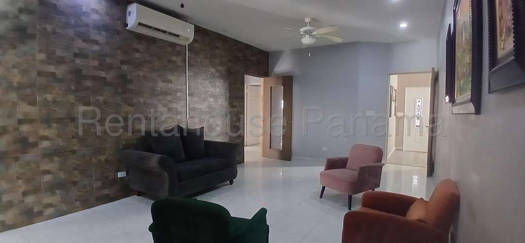 Venta de Casa en Rufina Alfaro Altos d las Praderas Solo Cliente Directo MC - Imagen 3