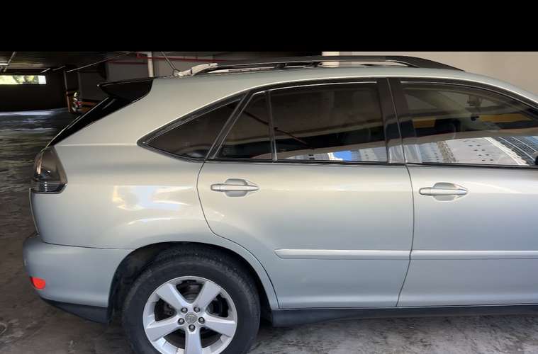 **SE VENDE LEXUS RX** Con 63,000 millas  **Precio: B/. 6,000 (negociable)**