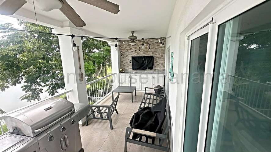 Venta de Apartamento en Playa Blanca Ph BIJAO BEACH CLUB & R NS - Imagen 7