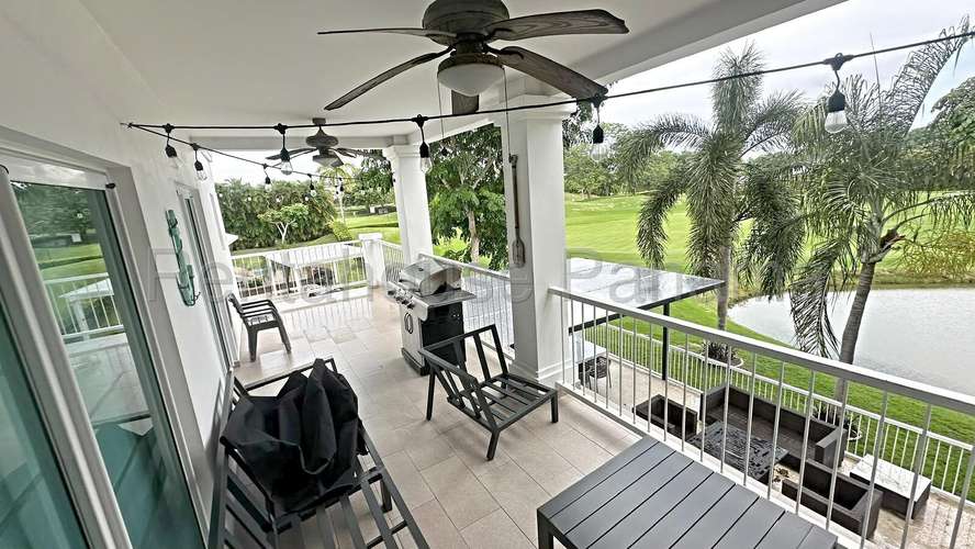Venta de Apartamento en Playa Blanca Ph BIJAO BEACH CLUB & R NS - Imagen 6