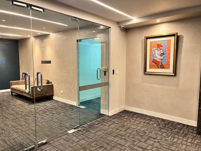 PISO DE OFICINA COMPLETO EN ALQUILER | AQUILINO DE LA GUARDIA – CALLE 50