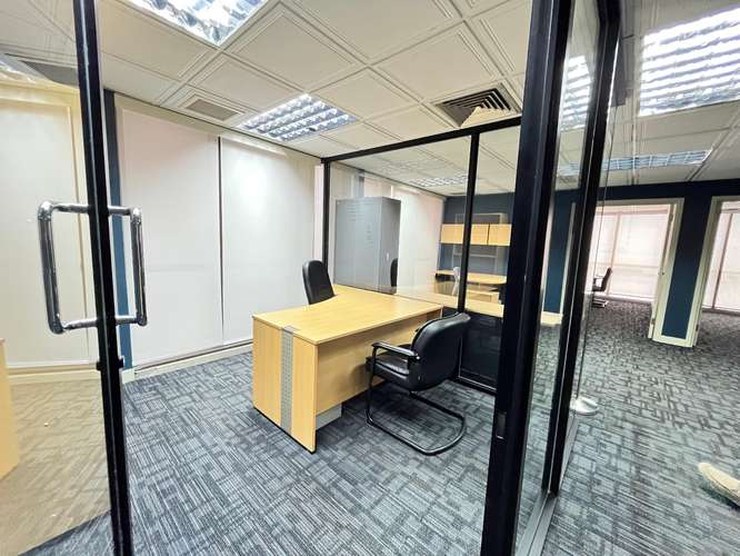 PISO DE OFICINA COMPLETO EN ALQUILER | AQUILINO DE LA GUARDIA – CALLE 50