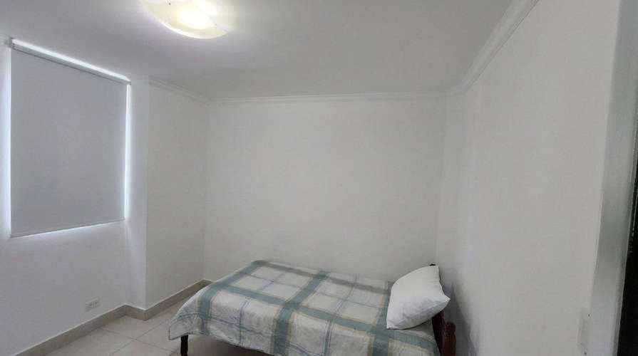 PLAZA EDISON APARTAMENTO AMOBLADO EN ALQUILER