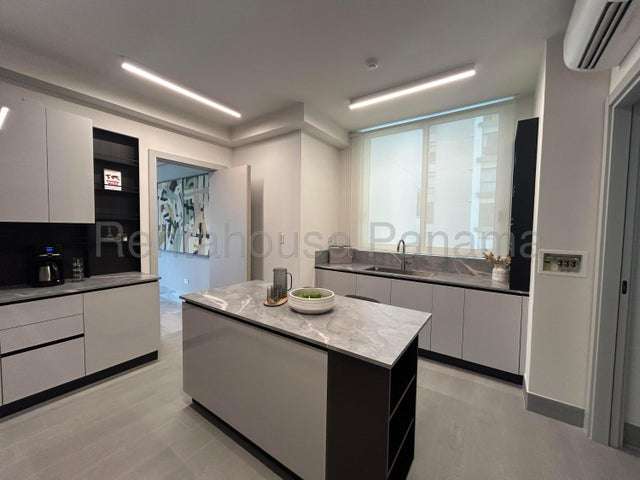 Venta de apartamento en The Ivy, Santa María *