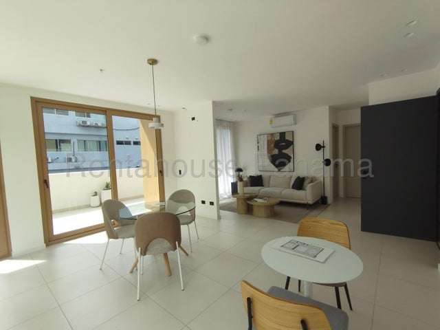 Apartamento moderno de 2 dormitorios en Calidonia, Ciudad de Panamá