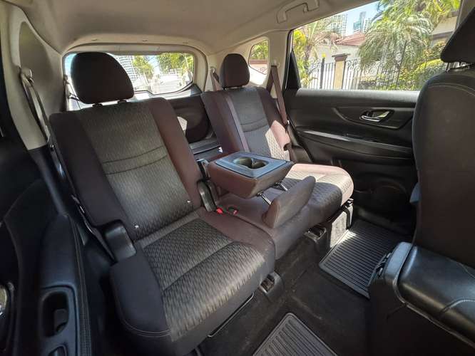 Nissan X-Trail Año 2022, Automatica ~ Version Semi Full    - Imagen 4