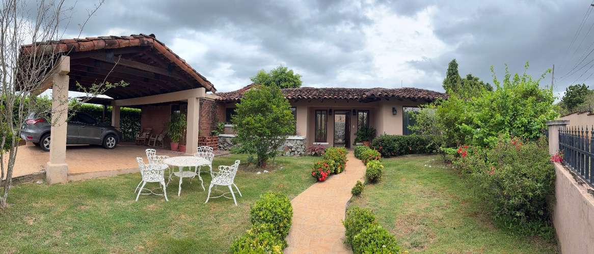 Alquiler Casa Cubitá Residencial Chitre