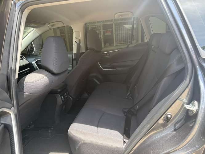 TOYOTA RAV4 2024 AUTOMATICO - Imagen 9