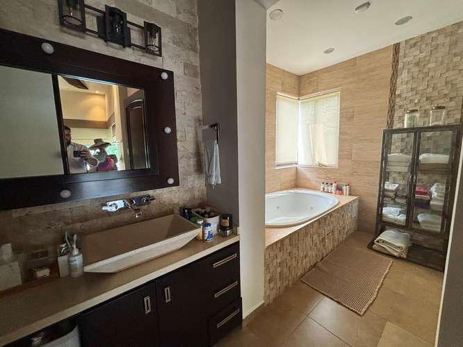 VENTA EXCUSIVA CASA Y TERRENO EN CLAYTON - Imagen 3