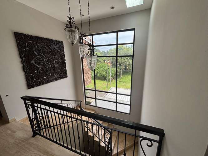 VENTA EXCUSIVA CASA Y TERRENO EN CLAYTON - Imagen 6