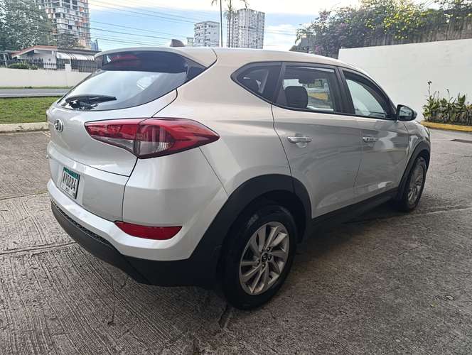 HYUNDAI TUCSON 2016 AUTOMATICO - Imagen 6