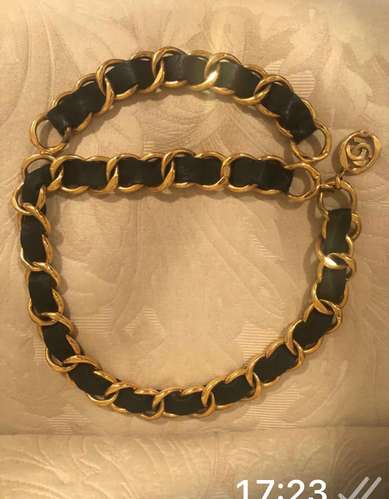 CHANEL CINTURON VINTAGE DE CUERO Y CADENA MASISA  - Imagen 2