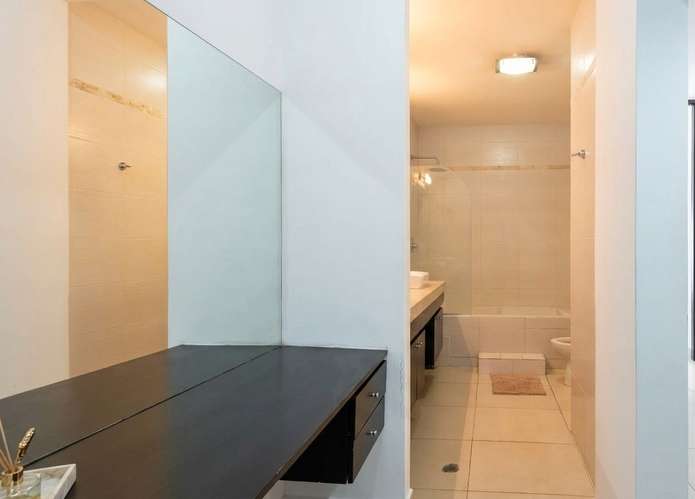 Apartamento en Avenida Balboa I con balcón y vista al mar - Imagen 12