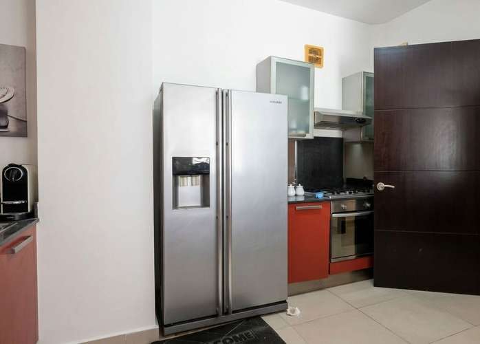Apartamento en Avenida Balboa I con balcón y vista al mar - Imagen 4