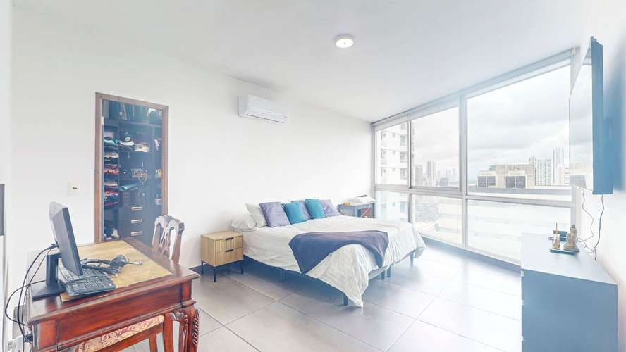 Venta de amplio apartamento con 3 estacionamientos y depósito en Infinity – San Francisco - Imagen 7